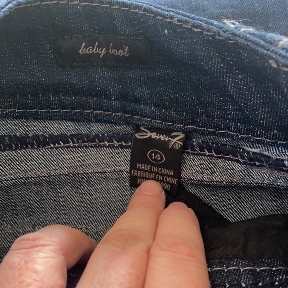 Seven Dark blue “baby boot” cut jeans, like new condition, Size 14 - Picture 4 of 4